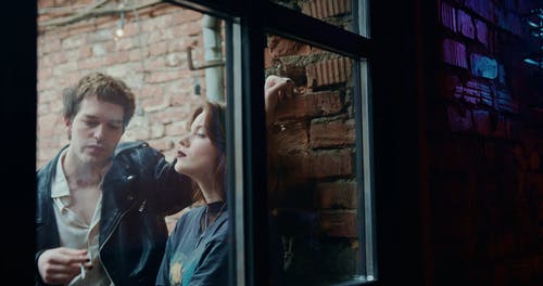 有关一对, 城市, 大麻的免费素材视频