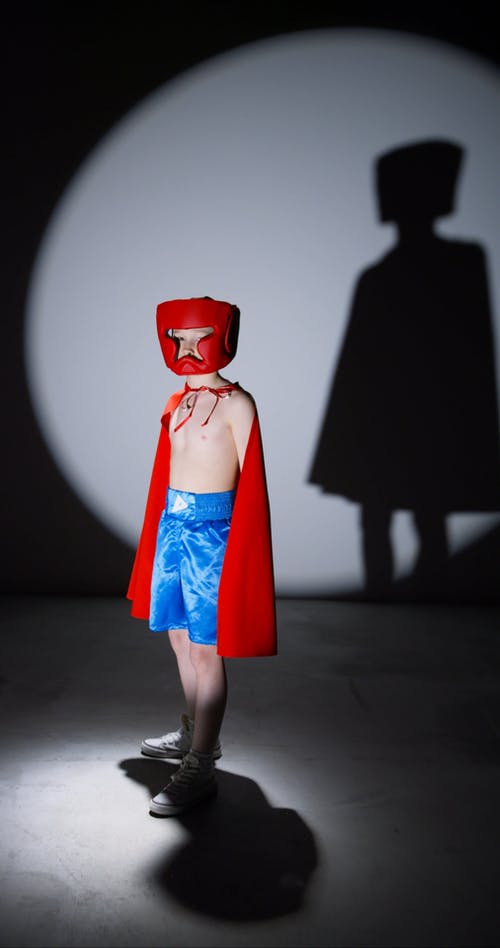 有关儿童, 半裸, 去除的免费素材视频