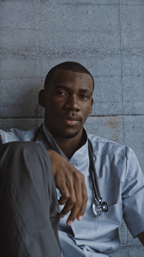 有关信心, 严肃, 垂直视频的免费素材视频