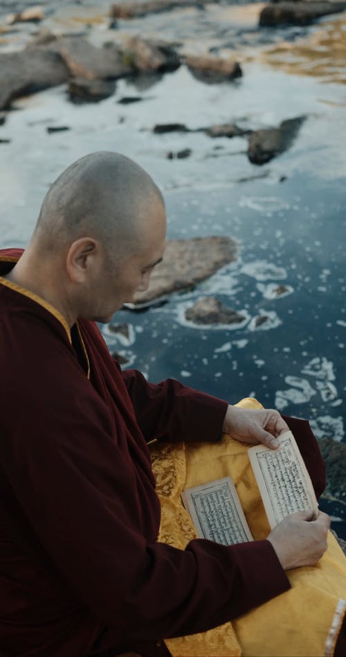 有关一般开销, 佛教, 佛教徒的免费素材视频