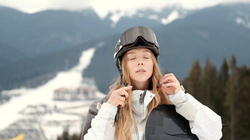 有关下雪的, 下雪的天气, 冬季的免费素材视频