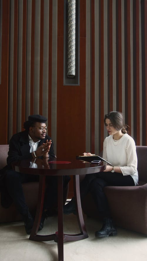 有关商人, 商业, 坐的免费素材视频