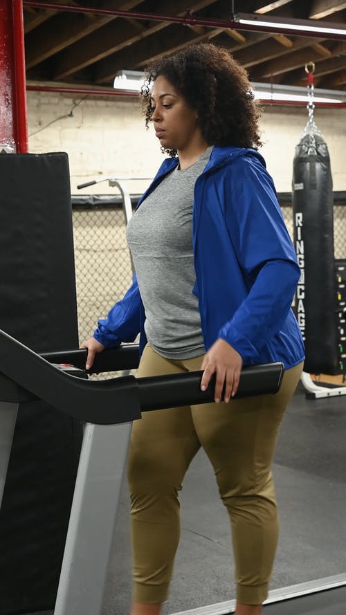 有关健身房, 垂直视频, 室内的免费素材视频