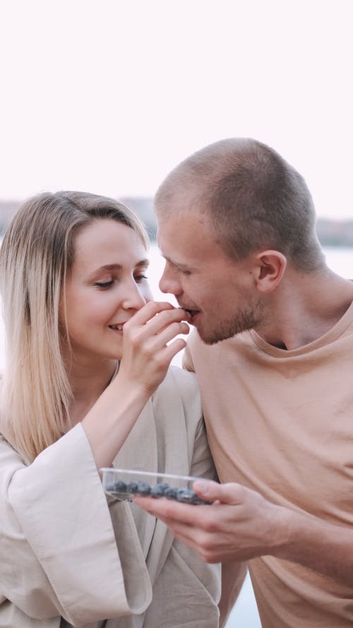 有关一对, 健康食品, 吃的免费素材视频