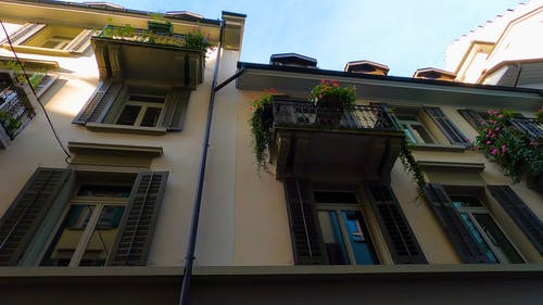 有关从下面, 低角度拍摄, 市区的免费素材视频