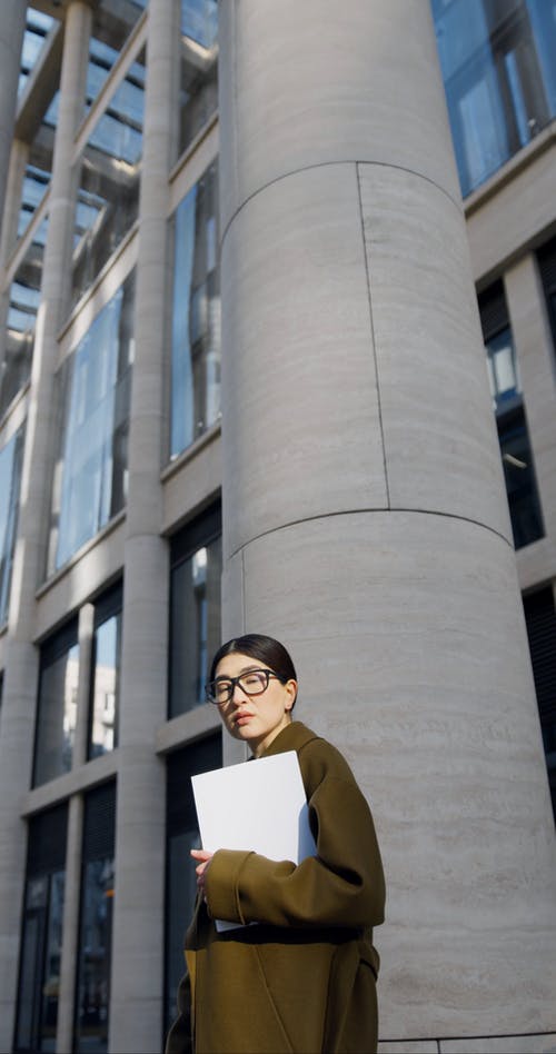 有关事业, 低角度拍摄, 优雅的免费素材视频