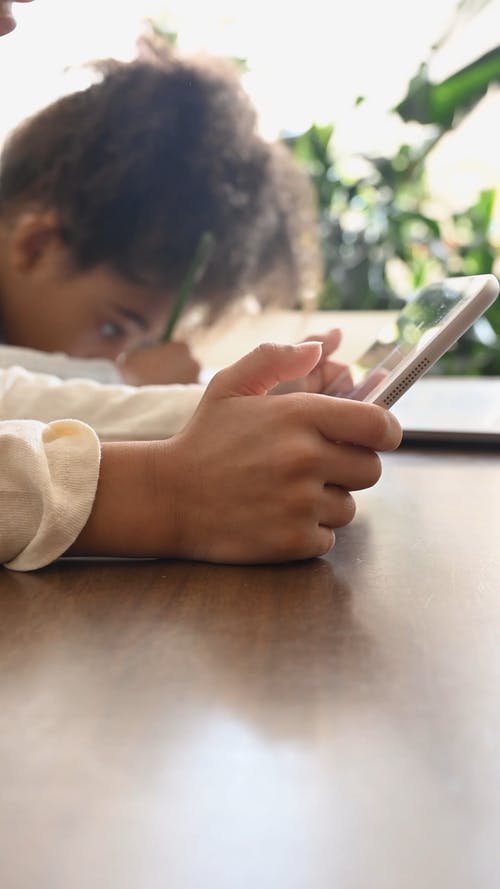 有关＃室内, 侧面图, 垂直视频的免费素材视频