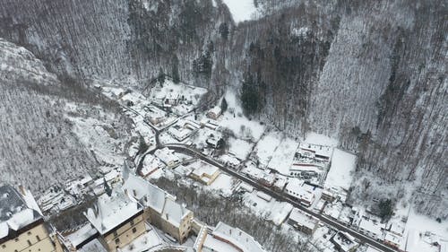 有关下雪, 下雪的, 冬季的免费素材视频