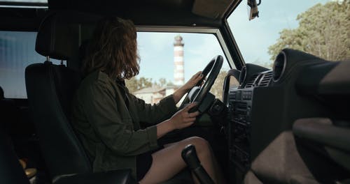 车内的女人 · 免费素材视频