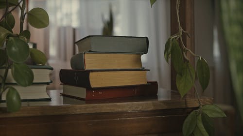 有关＃室内, 图书, 木桌的免费素材视频