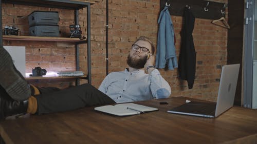 有关事业, 互联网, 在家工作的免费素材视频