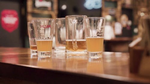 有关啤酒, 扎啤酒, 条的免费素材视频