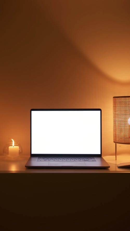 有关垂直视频, 家, 技术的免费素材视频