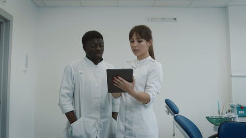 有关iPad, 人, 助理的免费素材视频