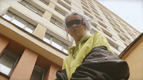 有关从下面看, 低角度拍摄, 刺青的免费素材视频