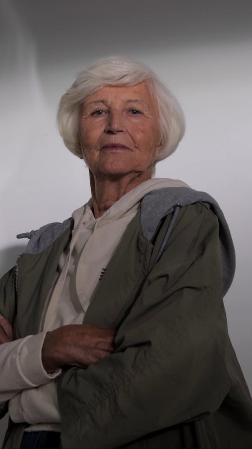 有关低角度视图, 信心, 冷色调的免费素材视频