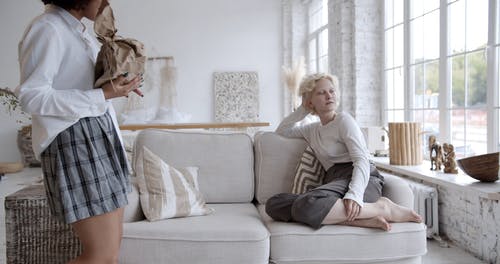 有关一起, 友谊, 坐的免费素材视频