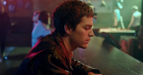 有关人, 侧面图, 喝的免费素材视频