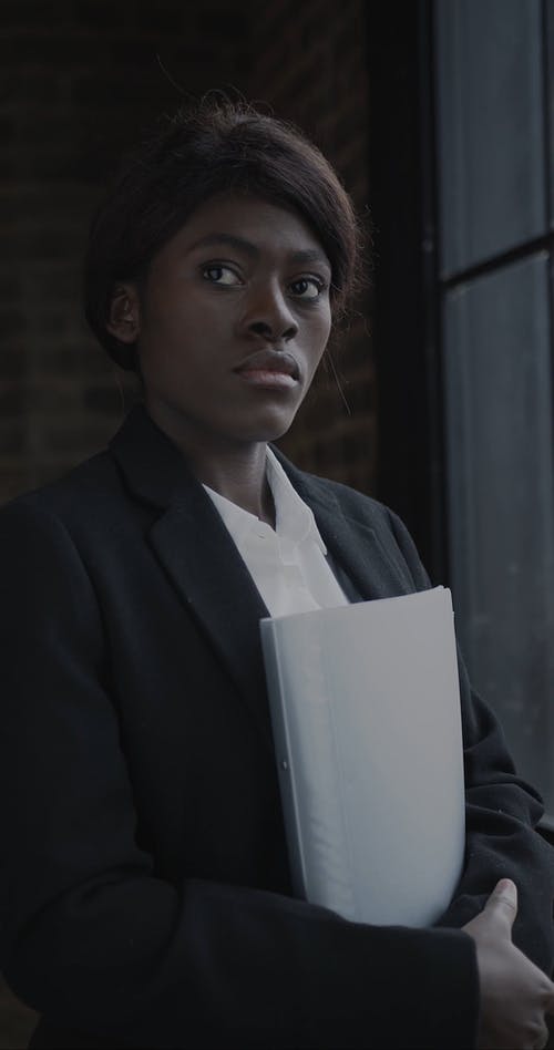 有关优雅, 凝视, 垂直视频的免费素材视频