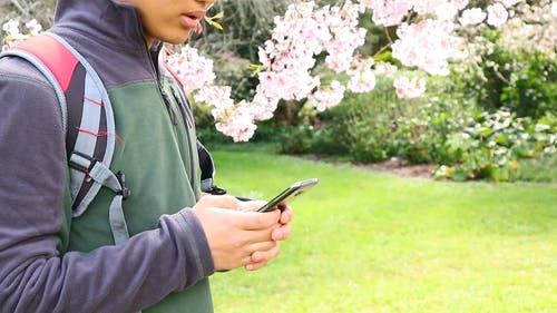 有关夹克, 手机, 采购的免费素材视频