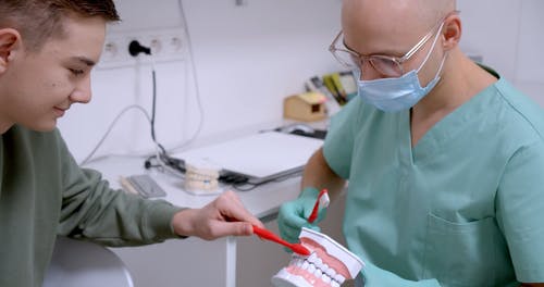 有关刷牙, 卫生保健, 患者的免费素材视频