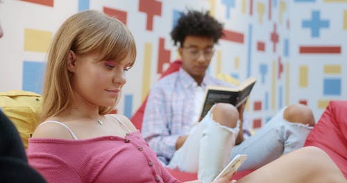 有关不高兴, 书呆子, 人的免费素材视频