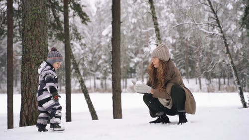 有关下雪, 儿童, 全景的免费素材视频