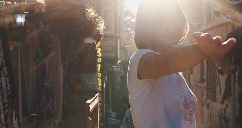 有关太阳光束, 太阳光线, 太阳眩光的免费素材视频