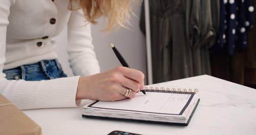 有关原子笔, 女人, 写作的免费素材视频