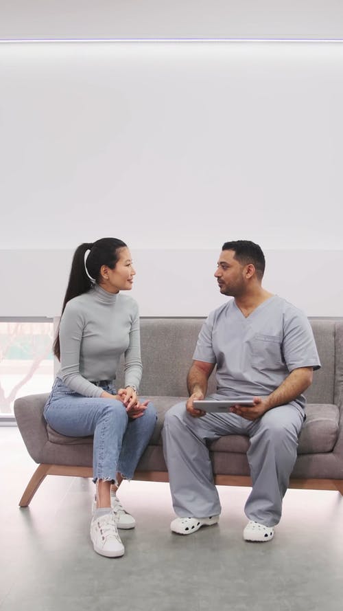 有关人, 垂直, 女人的免费素材视频