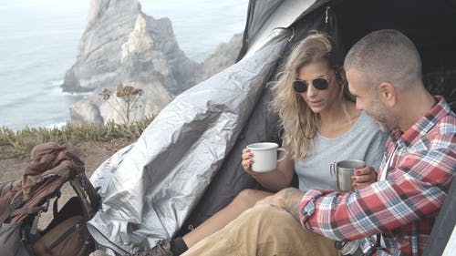 有关一对, 休息, 冒险的免费素材视频