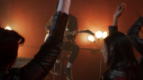 有关人, 唱歌, 多样化的免费素材视频