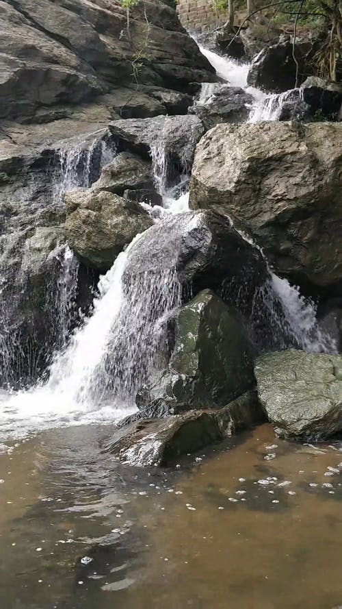 有关垂直视频, 岩石, 急流的免费素材视频