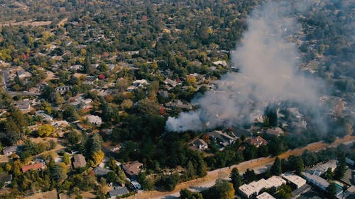 有关城镇, 抽烟, 景观的免费素材视频