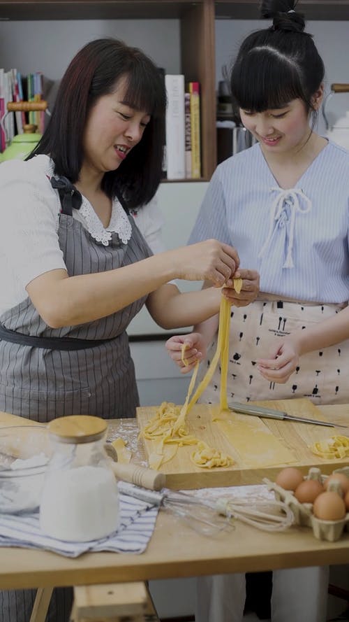 有关人, 备餐, 垂直视频的免费素材视频