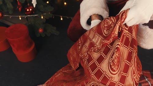 有关圣诞老人服装, 展示, 礼物的免费素材视频