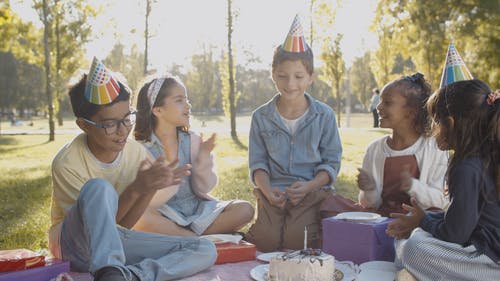 有关公园, 唱歌, 孩子的免费素材视频