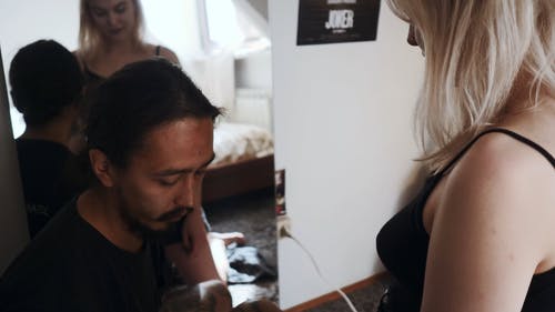 有关一对, 两个人, 人的免费素材视频