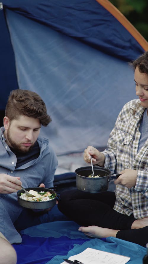 有关一对, 人, 吃的免费素材视频