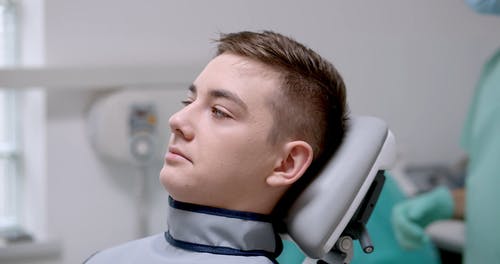 有关人, 卫生保健, 坐的免费素材视频