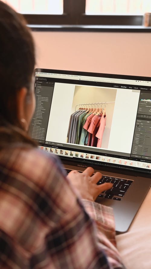 有关可携式, 垂直视频, 女人的免费素材视频