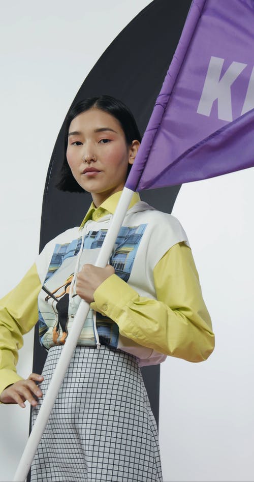 有关不情绪化, 人, 刮风的免费素材视频