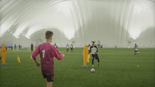 有关人, 制服, 匹配，配对，适合的免费素材视频