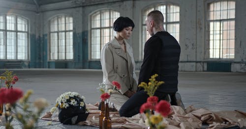 有关一束花, 人, 刺青的的免费素材视频