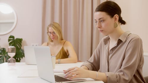 有关人, 企业, 休闲装的免费素材视频