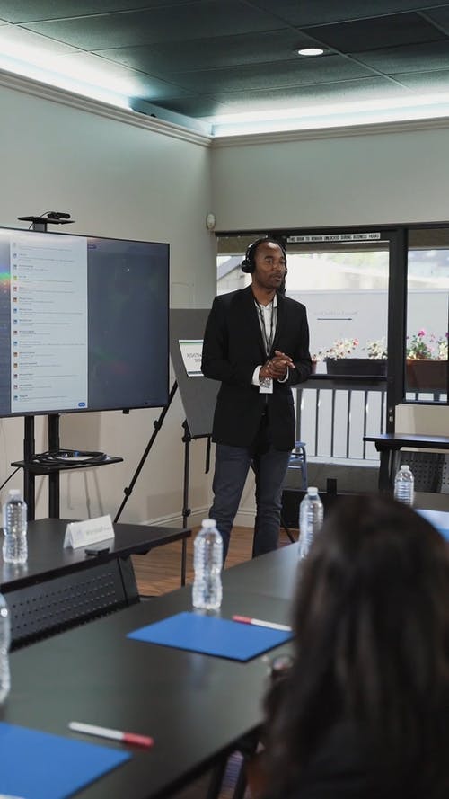 有关享受, 人, 促进的免费素材视频