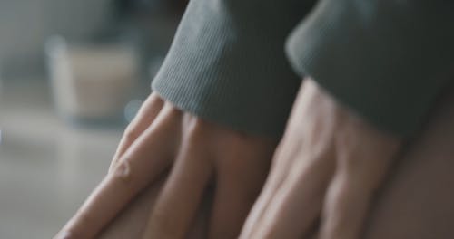 有关家庭暴力, 手, 挫伤的免费素材视频