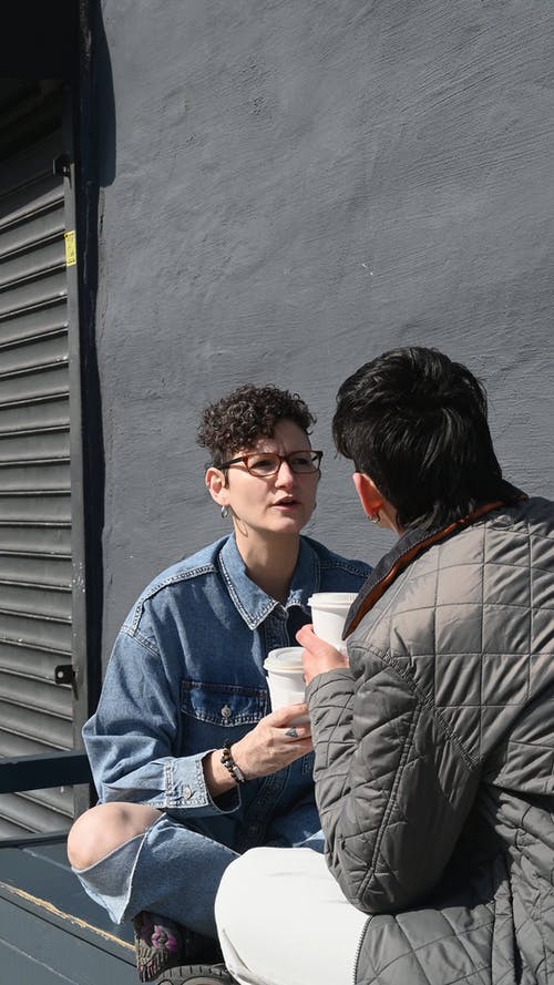 有关咖啡, 咖啡杯, 坐的免费素材视频