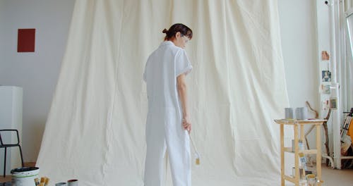 有关在家, 涂料, 女人的免费素材视频