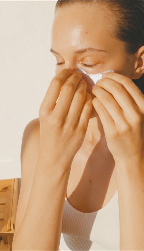 有关化妆品, 垂直视频, 女人的免费素材视频